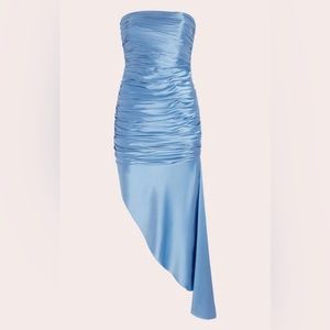 Stunning Cinq à Sept Eliza Dress in Deja Blue